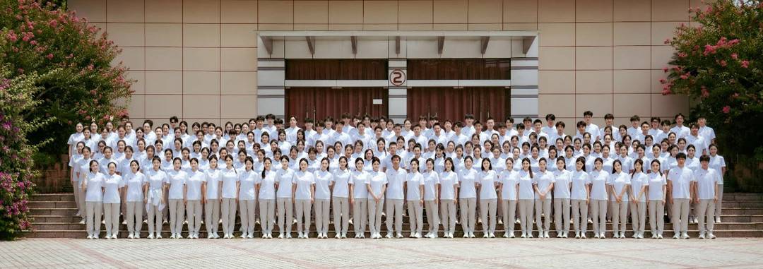 名志愿者继, 除此以外, tted