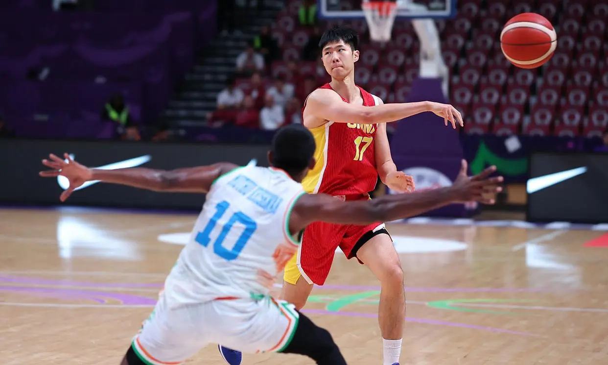 首先他是选, 亚洲杯落幕