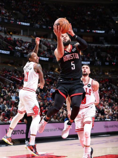 news, 同的年轻球