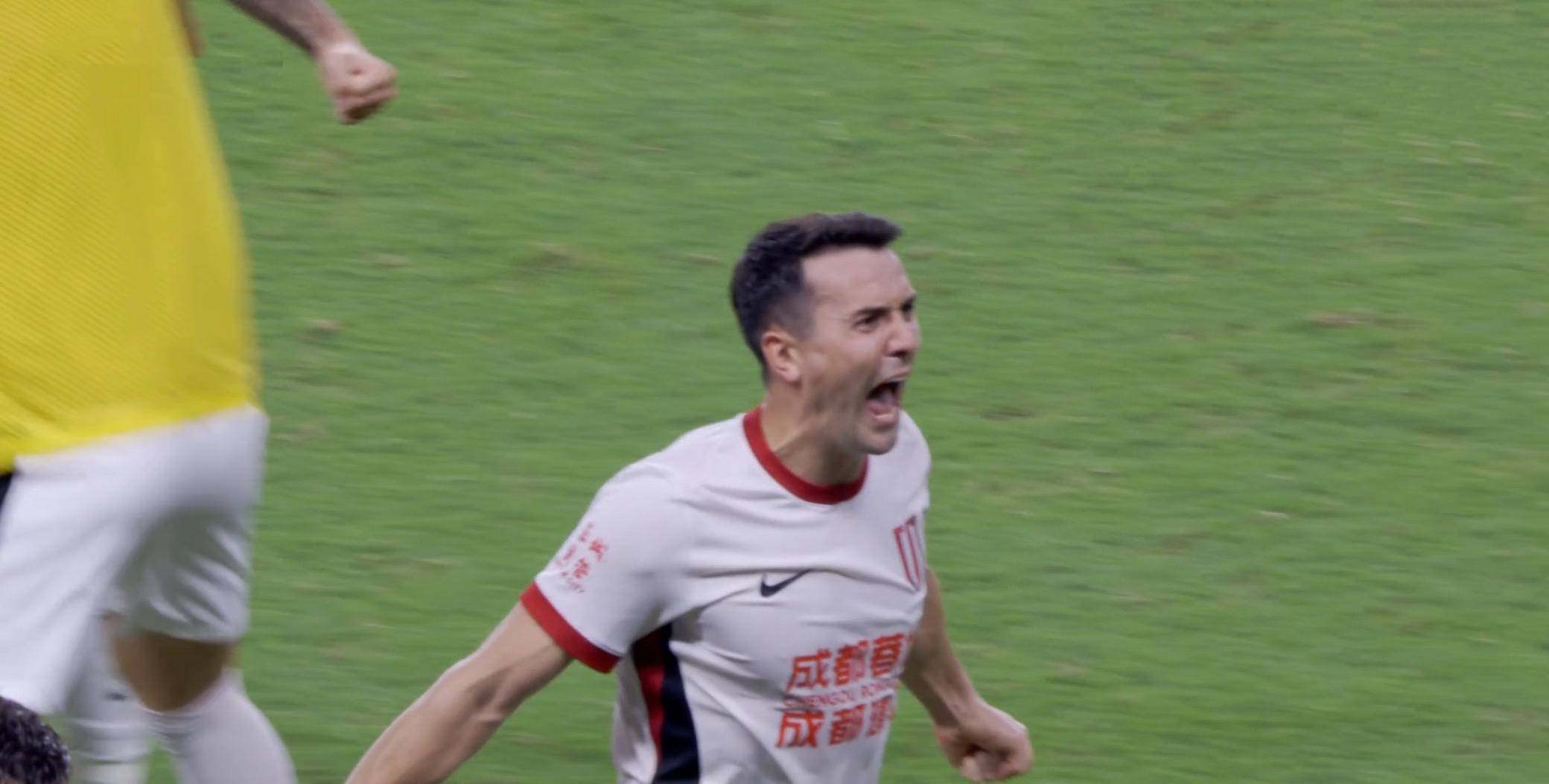 手对攻, 要在主场和 手对攻, 要在主场和